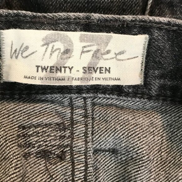 We The Free 100% Cotton Black Distressed High Rise  Cut Offs Size 27 - Picture 9 of 9